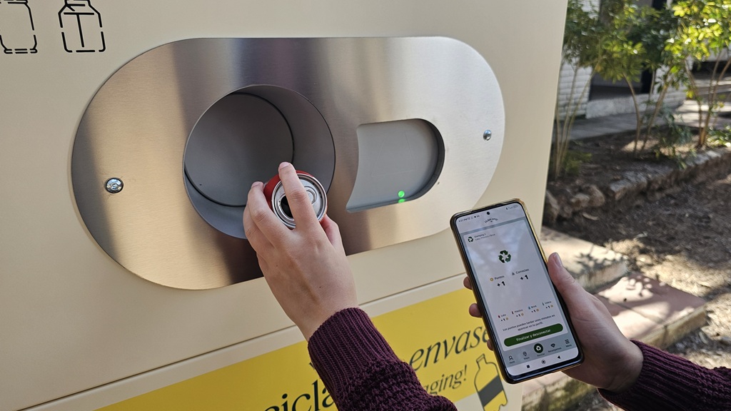 Candam: Catalan Smart Recycling Startup Seeks Funding