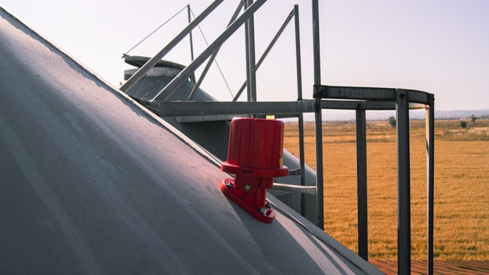 Piensos Gòdia Monitors Real-Time Feed Inventory and Optimizes Logistics