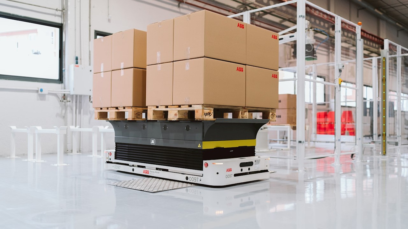 ABB Robotics’ E-Device Simplifies Robot and Customer Interaction